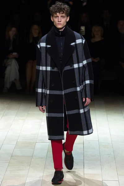 Look 101